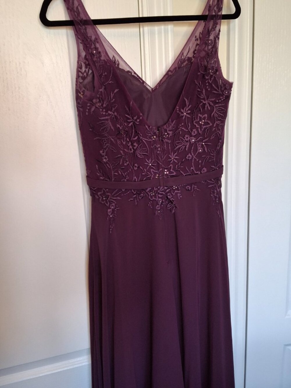 Dress - Picture 4 of 4